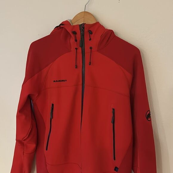 Mammut sz XL red men’s thermal zip jacket great pre owned condition, hooded - Picture 3 of 16